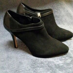 WHBM - SUEDE HIGH-HEEL ANKLE BOOTIES size 9.5